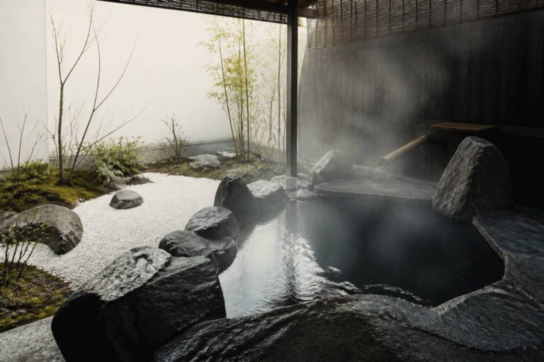 Les avantages d&rsquo;un onsen privatif pour une détente optimale